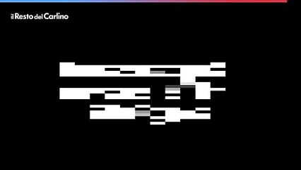 Bombacarta esplode nella mano dell'ultr? della Reggiana. Il video