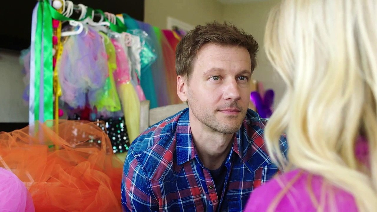 La petite fille oubliée Bandeannonce (EN) Vidéo Dailymotion