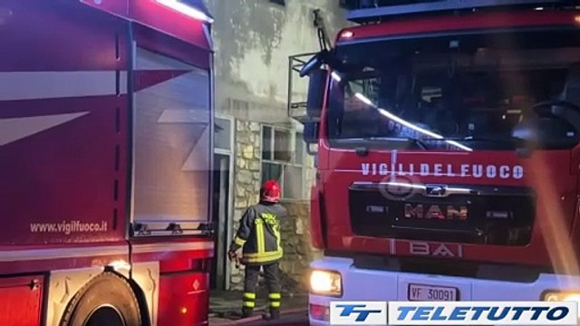 Video News - BORNO, FERITO VIGILE DEL FUOCO