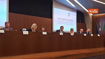 Energia nucleare, Salvini: "Chi dice no preferisce dipendere dal gas russo o algerino"