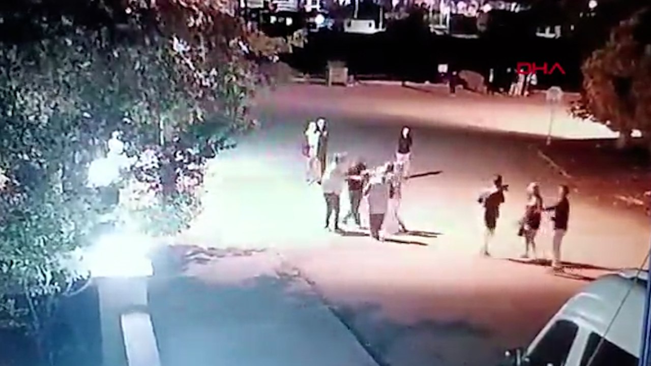 Kazadan hafif sıyrıklarla kurtuldular, polise zor anlar yaşattılar