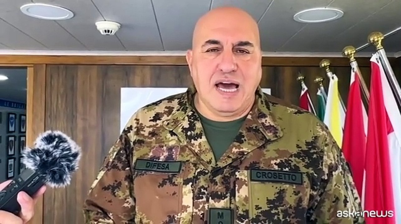 Crosetto in Libano in visita ai militari italiani: non vogliamo un'escalation in Israele