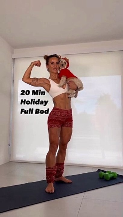 Holiday Sweat Full Bod with my Bud 20 minutes is all you need and a light pair of dumbbells and you'll get an amazing sweaty workout