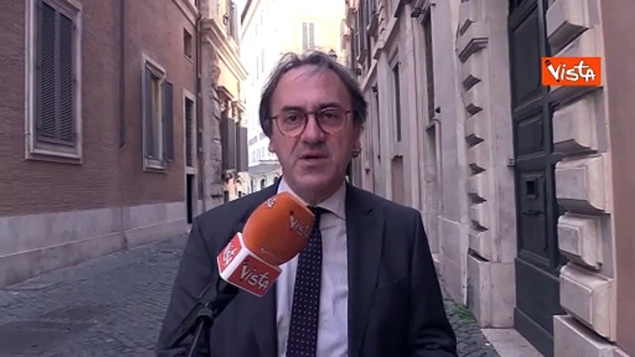 Manovra, Bonelli (Avs): "Si finanzia il Ponte sullo Stretto, ma non il trasporto pubblico locale"