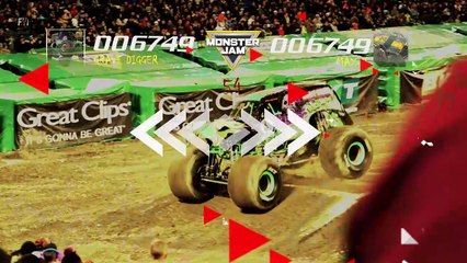 Watch This! Grave Digger and Max-D Duke It Out at Monster Jam