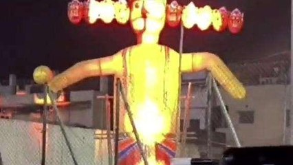 హైదరాబాద్: దసరా వేడుకలు.. ప్రజల కేరింతల నడుమ రావణ దహనం