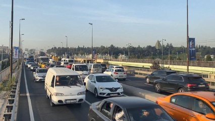 İstanbul'da trafikte yoğunluk yaşanıyor