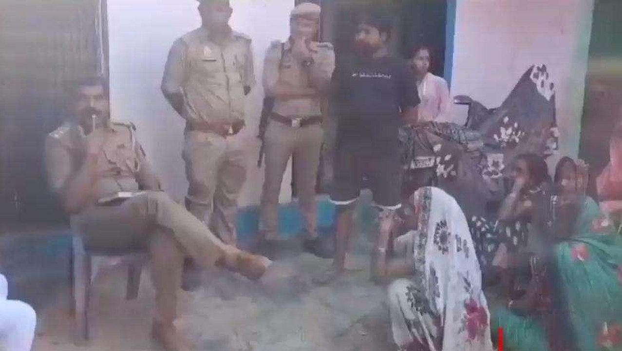 जमीन उखाड़कर निकाली महिला की लाश, मौत बने पहली