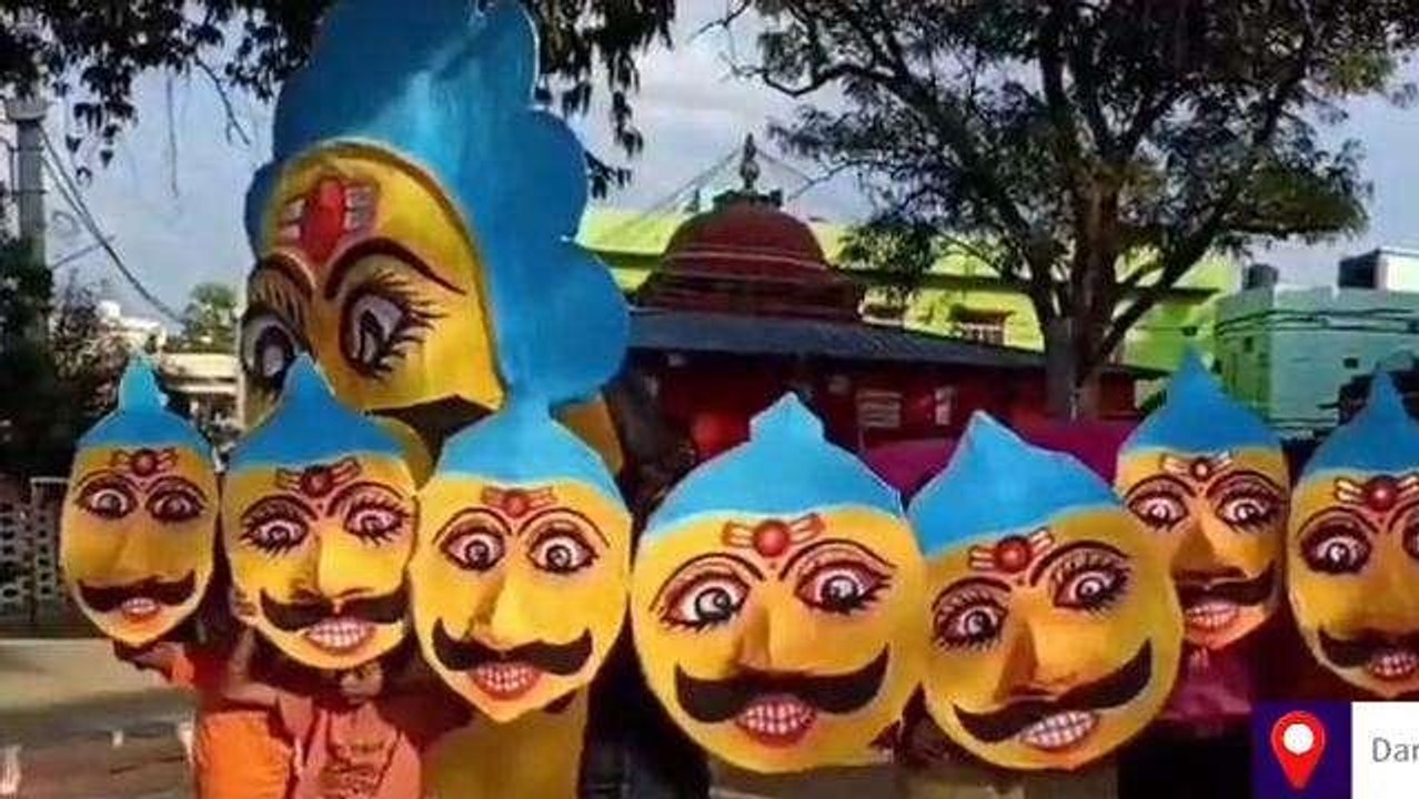 दरभंगा: छठी पोखर पर रावण वध की तैयारी, 60 फीट का ऊंचा रावण बनाया गया है