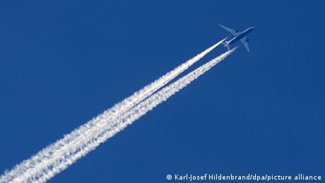 Was sind Kondensstreifen?