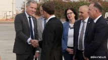 Macron in Israele incontra le famiglie degli ostaggi francesi