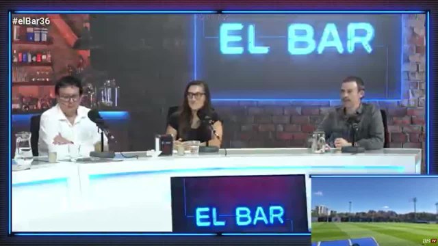 Lluvia de palos a Ferran en El Bar