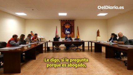 Un alcalde socialista le pide a una concejala del PP que “pregunte a su marido” un asunto del pleno municipal