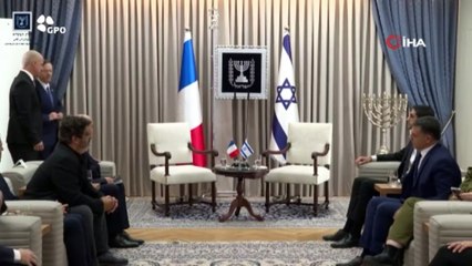 Her suçlu olay mahalline gelirmiş! Macron'da geldi