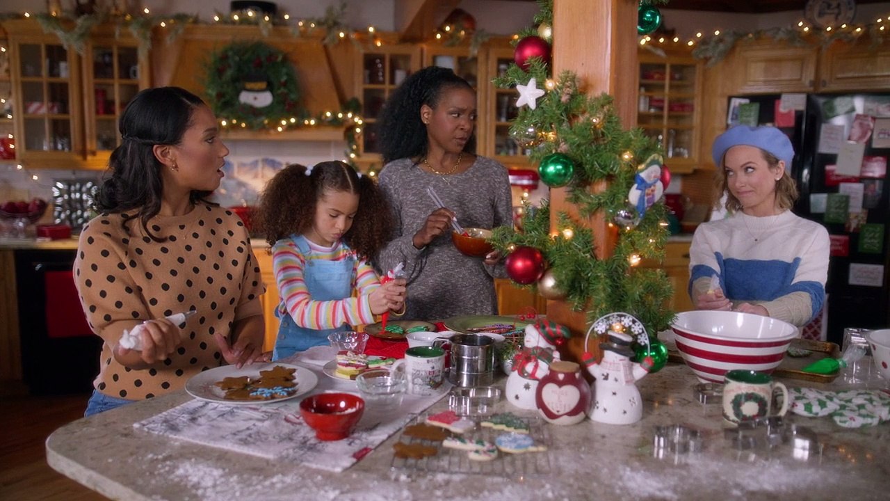 Marry Christmas Trailer DF