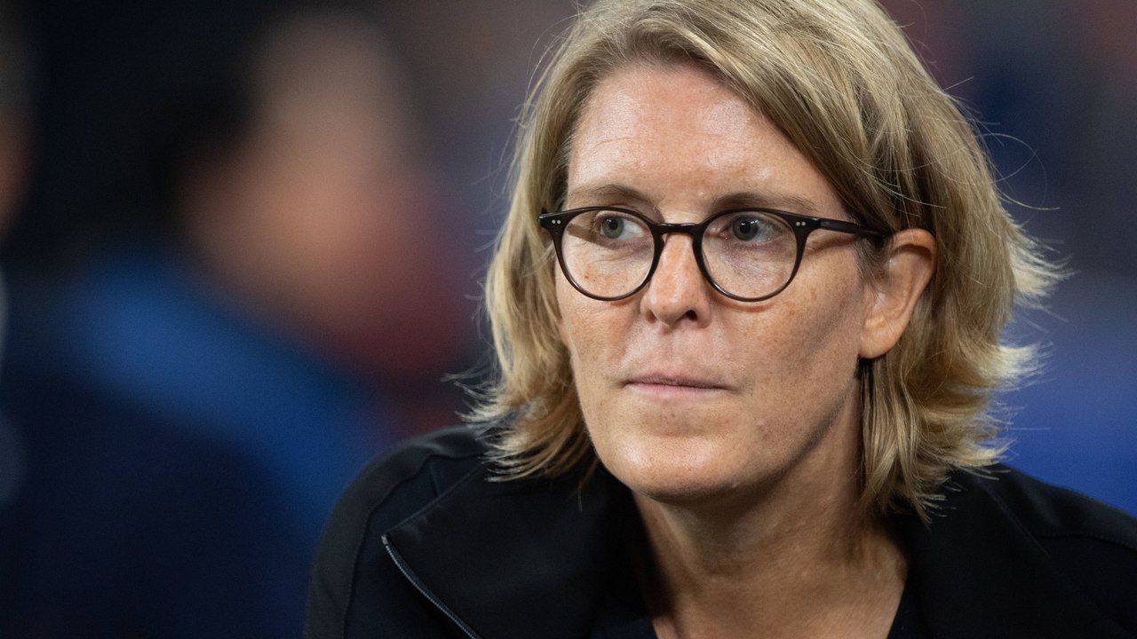 Schalke-Finanzchefin Rühl-Hamers: 'Mittelfristig wollen wir uns in der 1. Liga etablieren'