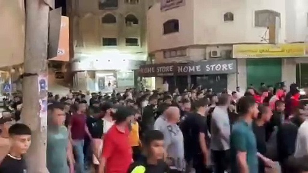 AHORA: Manifestación en Tuba, CISJORDANIA OCUPADA tras la muerte de un palestino torturado en una presión israelí.#palestine #gaza #indonesia