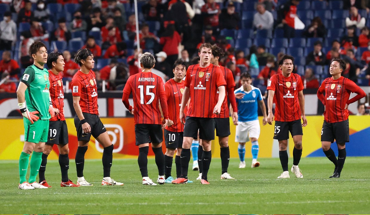 بوهانغ ستيلرز يكبّد حامل اللقب أوراوا ريد داياموندز هزيمته الأولى