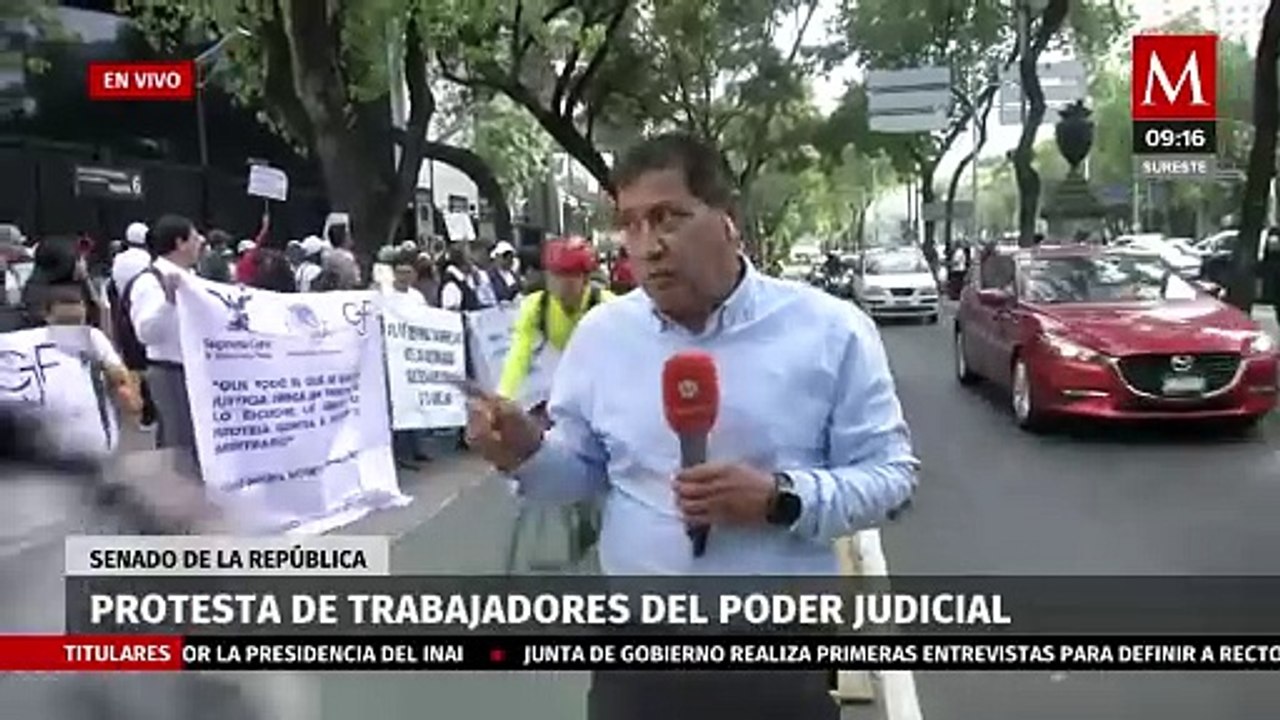 Trabajadores del PJF protestan fuera de las instalaciones del Senado en CdMx