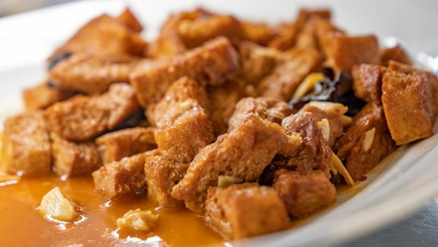 Seitan Nutrition and Benefits: High Protein, Calcium, and B Vitamins