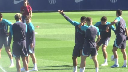 Barcelona train ahead of UCL clash with Shakthar