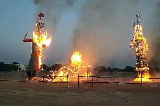 ऐतिहासिक रहा नागौर शहर का दशहरा जहां पर रावण अकेला नहीं, कुंभकर्ण एवं मेघनाद के साथ जला