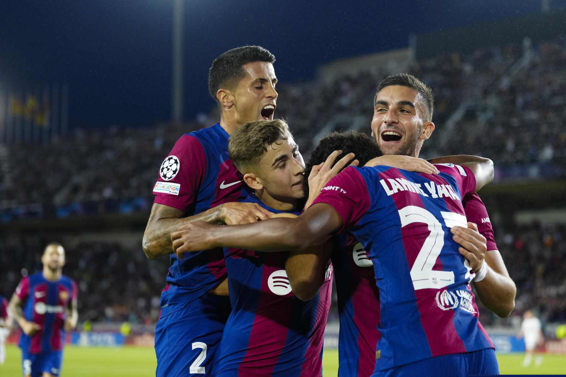 Confident Torres can be 'shark or megalodon'