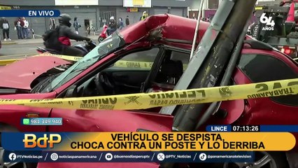 Lince: poste de luz está a punto de caer tras accidente vehicular
