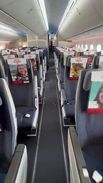 Israël: La compagnie aérienne israélienne El Al affiche sur ses sièges les photos des personnes détenues à Gaza