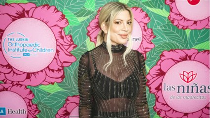 GALA VIDÉO - Tori Spelling à nouveau à la rue ? Pourquoi elle a quitté précipitamment sa dernière demeure…