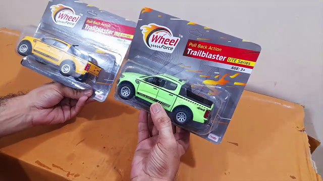Unboxing and Review of Centy toys Trailblaster Car Truck Toy with Openable Doors