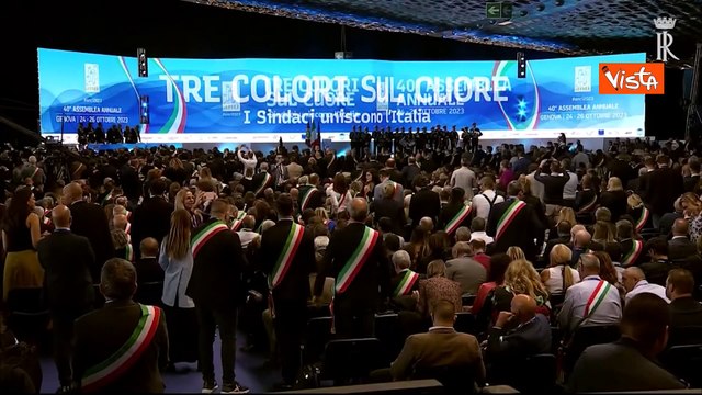 Mattarella alla cerimonia di apertura dell'Assemblea di Anci a Genova