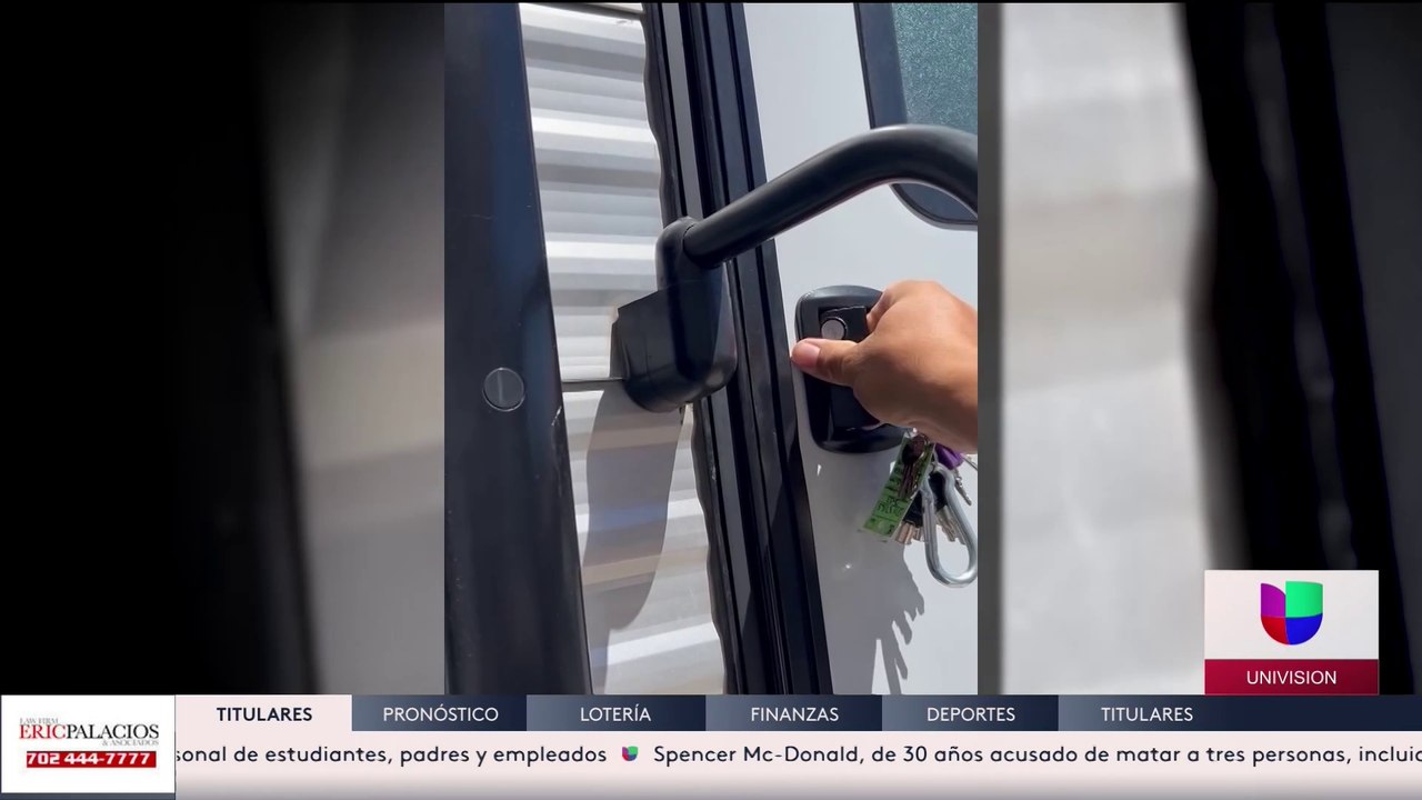 Padre desesperado: Hija atrapada en RV por una falla mecánica