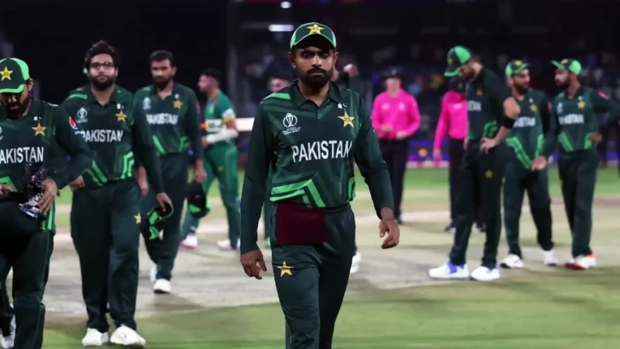 Babar Azam Private Chats LEAKED! Shahid Afridi ANGRY Reply! | Wasim Badami Apologized