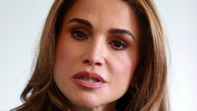 Rania de Jordanie en colère alors qu’Emmanuel Macron s’apprête à rencontrer son mari, le roi Abdallah II