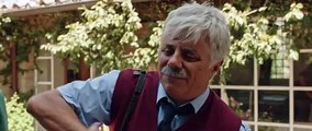 Tu peux embrasser le marié Bande-annonce (EN)