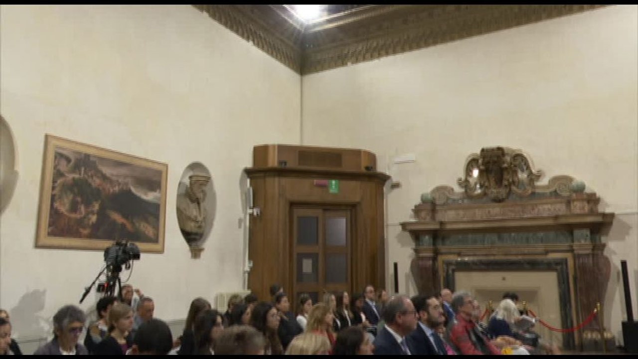 Formiche e Fondazione Roche presentano l'evento "Oltre la cura"