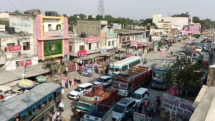 हाईवे पर दिनभर जाम से जूझते रहे लोग,देखे वीडियो