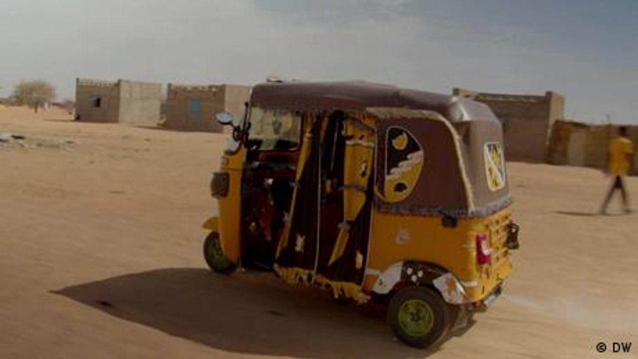 Flüchtlinge und ihr Rikscha Geschäft