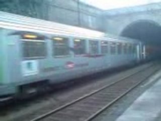 Départ de la BB15053 avec ses 11 voitures CIC