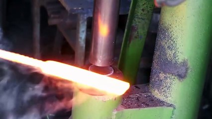 05.Damascus steel from an old chainsaw chain.