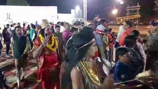 Video Story : जैसे ही भगवान श्रीराम ने छोड़ा तीर, धू-धू कर जल उठा अहंकार का पुतला रावण
