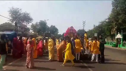 माता की विदाई, निकले चल समारोह, तीन दिन में डेढ़ हजार प्रतिमाओं का विसर्जन