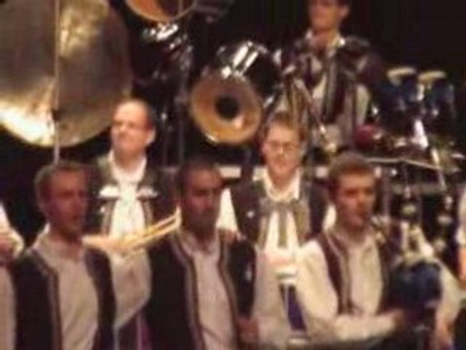 Bagad Landi Ploemeur 2008 Suite Leon