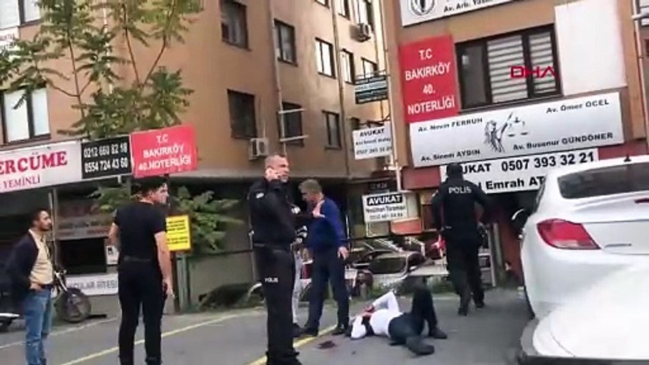 Bagarre lors de l'audience sur une affaire de meurtre au palais de justice de Bakırköy : 1 personne poignardée