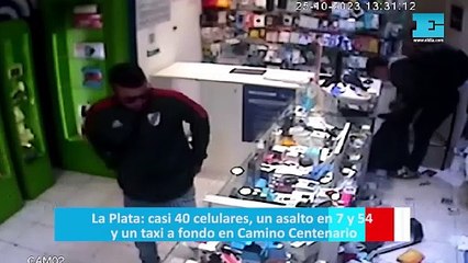 La Plata: casi 40 celulares, un asalto en 7 y 54 y un taxi a fondo en Camino Centenario