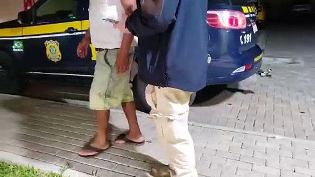 Condutor é detido pela PRF após denúncias de embriaguez na rodovia BR-277