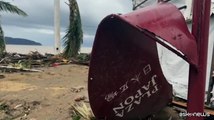 L'uragano Otis devasta Acapulco, la spiaggia ? irriconoscibile