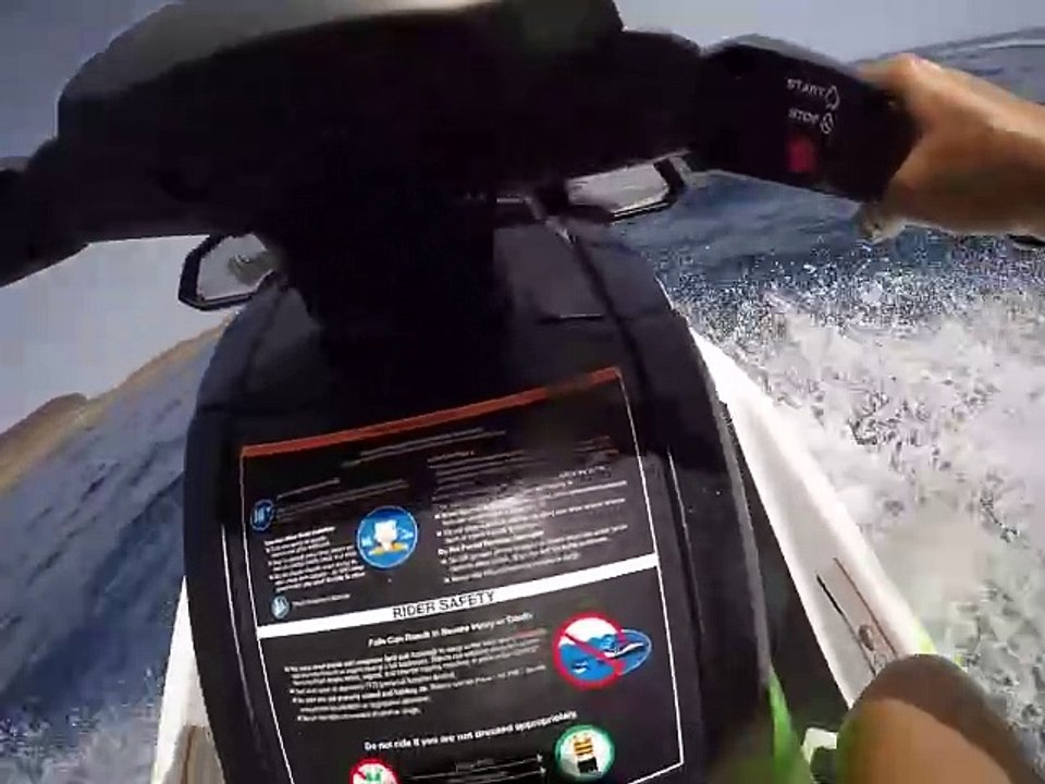 _gb_How It Feels_ in a Jet Ski _ ES_¿Cómo se siente_ ir en moto de agua _ _in_यह कैसी लगता है_ _ _cn_感觉如何