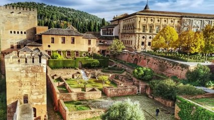 15 MOST Stunning Castles in the World